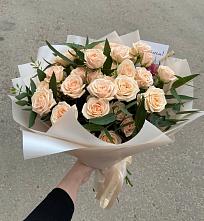Букет Кремовые розы Латте в Тимошкино