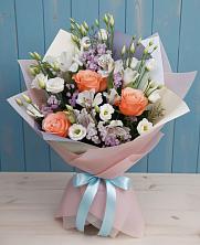 Букет цветов из:  Лизиантусы, Розы, Альстромерии и Гипсофила в Тимошкино