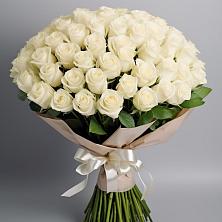 Букет 101 беля роза Белоснежка в Тимошкино