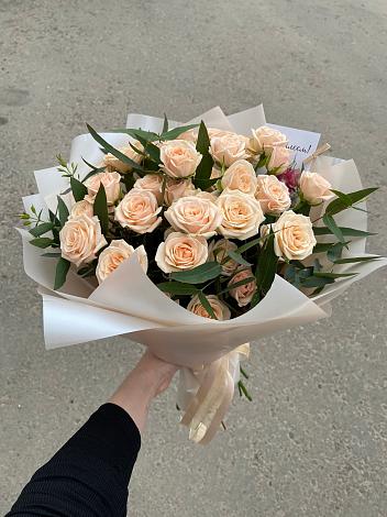 Букет Кремовые розы Латте в Тимошкино