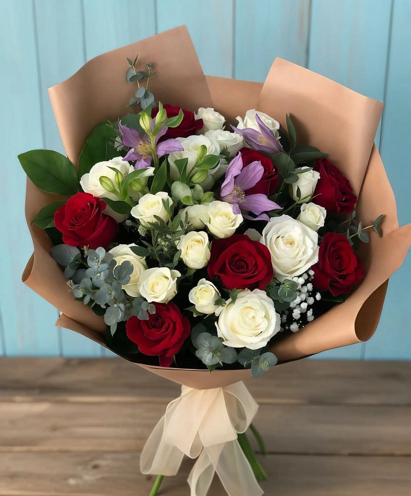 Букет цветов из: Розы и Альстромерии в Тимошкино