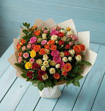 Букет Микс из разноцветных кустовых роз в Тимошкино